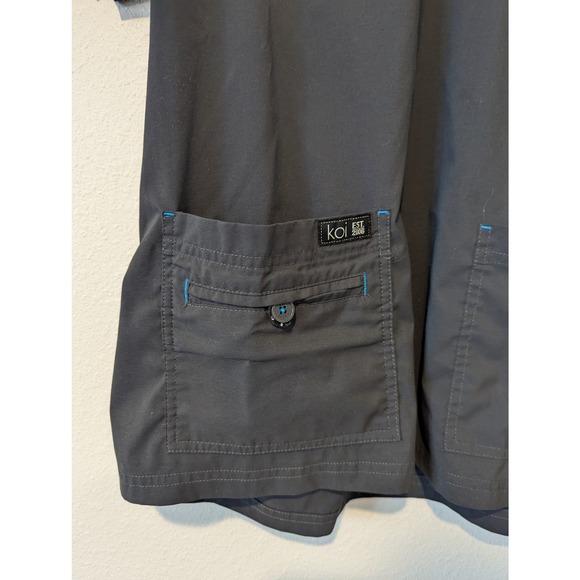 Koi Basics Becca 4-Pocket Scrub V Neck Top Medical Uniform - Picture 7 of 8
